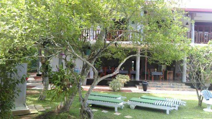 Canal Villa Bentota Exterior photo