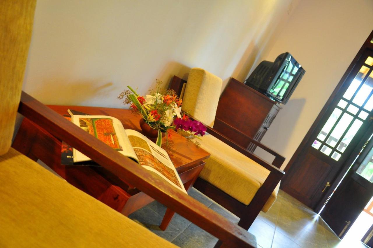 Canal Villa Bentota Exterior photo
